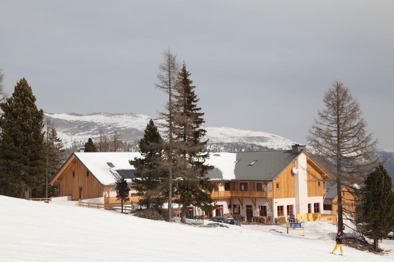 Jufa Hotel Hochrindl Exterior photo